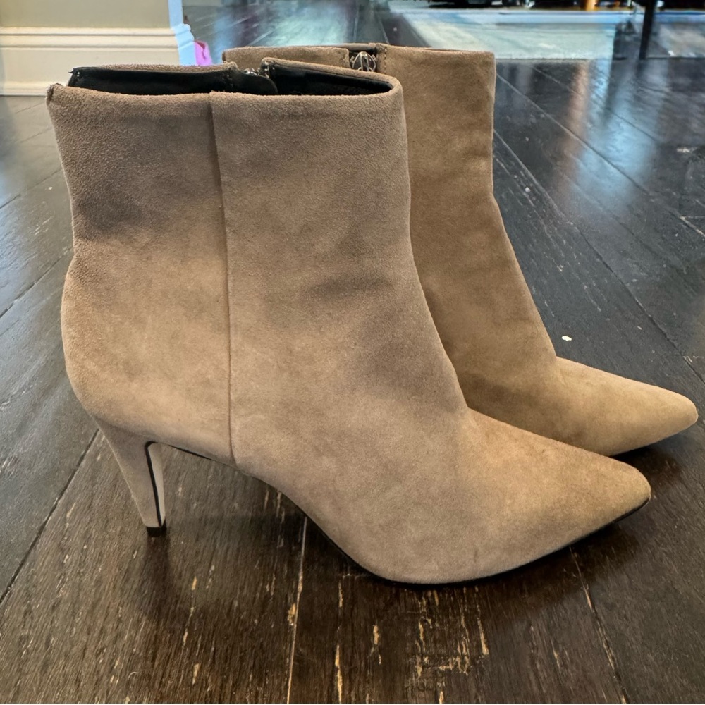 Botkier Teagan Bootie. Size 10. Great condition!